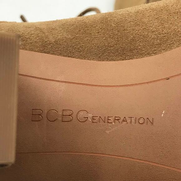 BCBGeneration Delphine Suede Booties 9 M Ankle Boots Lace Up Block Heel Brown - Picture 9 of 16